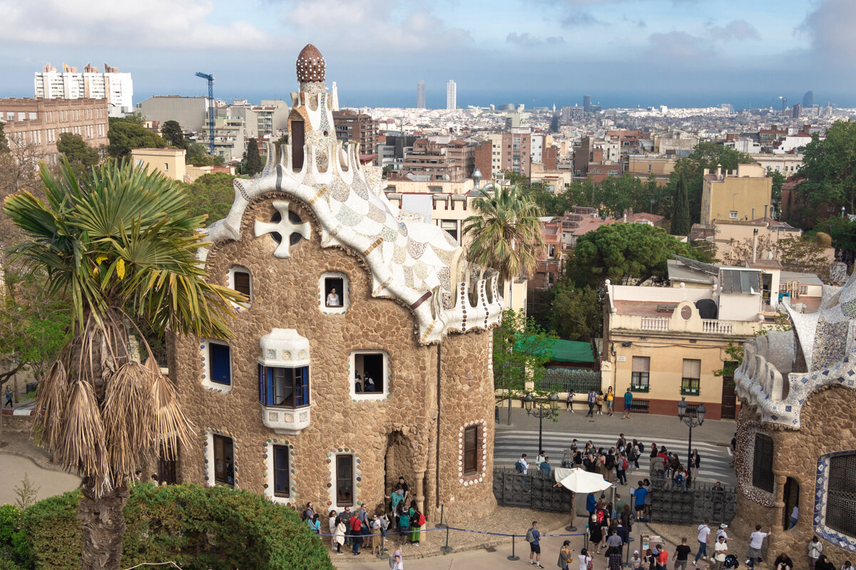 Bâtiment d'entrée du parc Guell de Barcelone