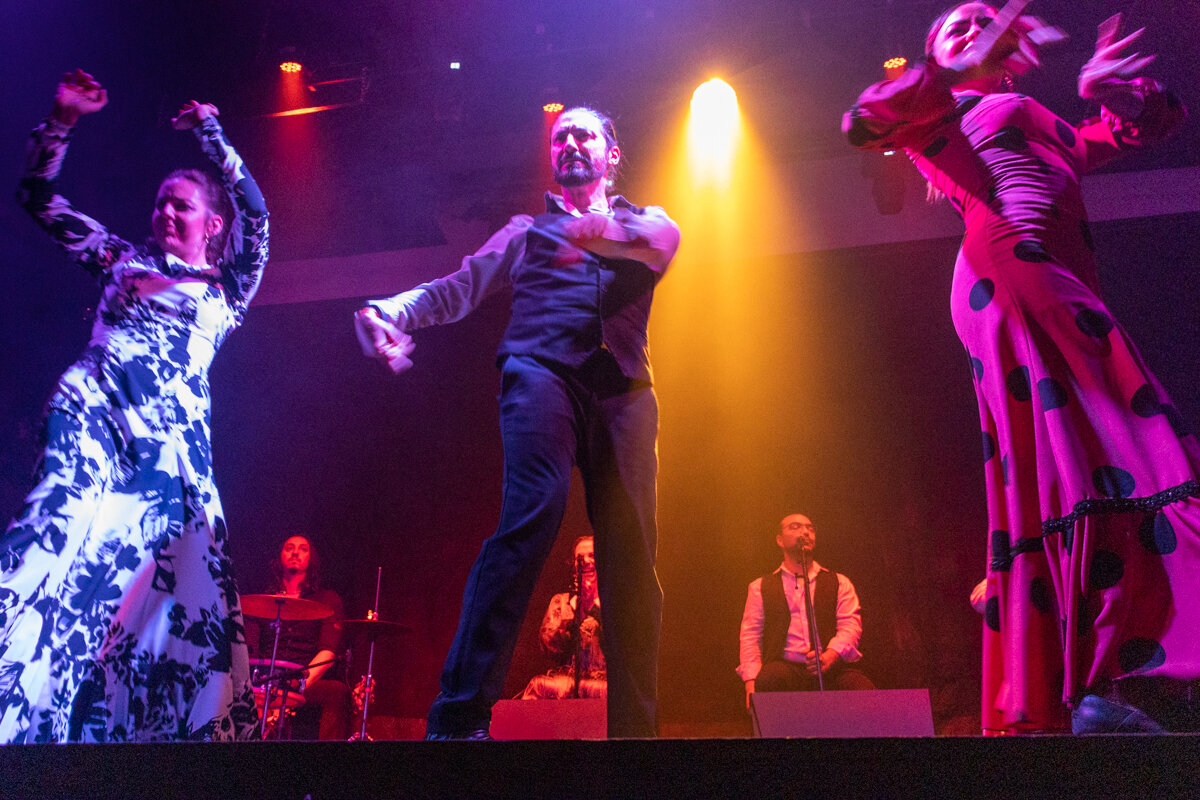 Danseurs sur une scène de flamenco à Barcelone