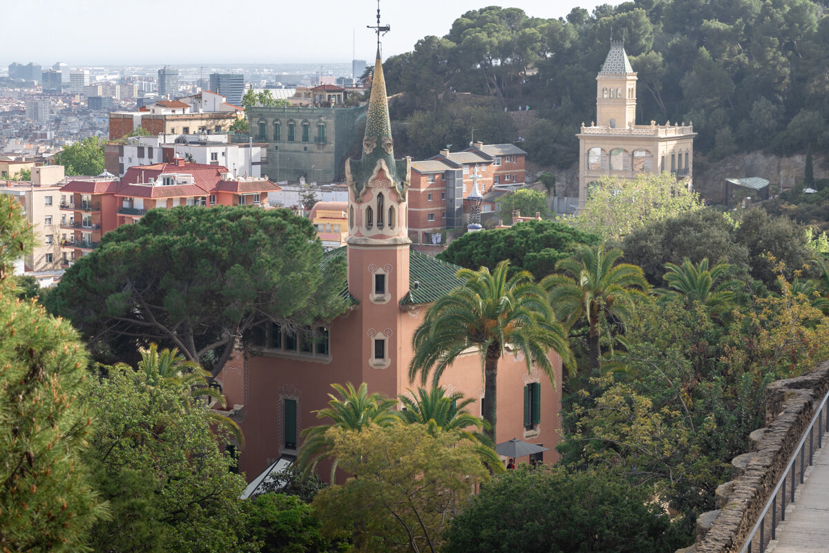 Maison de Gaudi dans le parc Guell de Barcelone