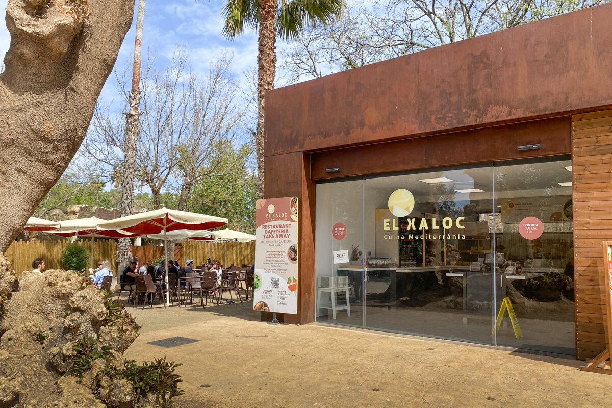 Restaurant dans le zoo de Barcelone